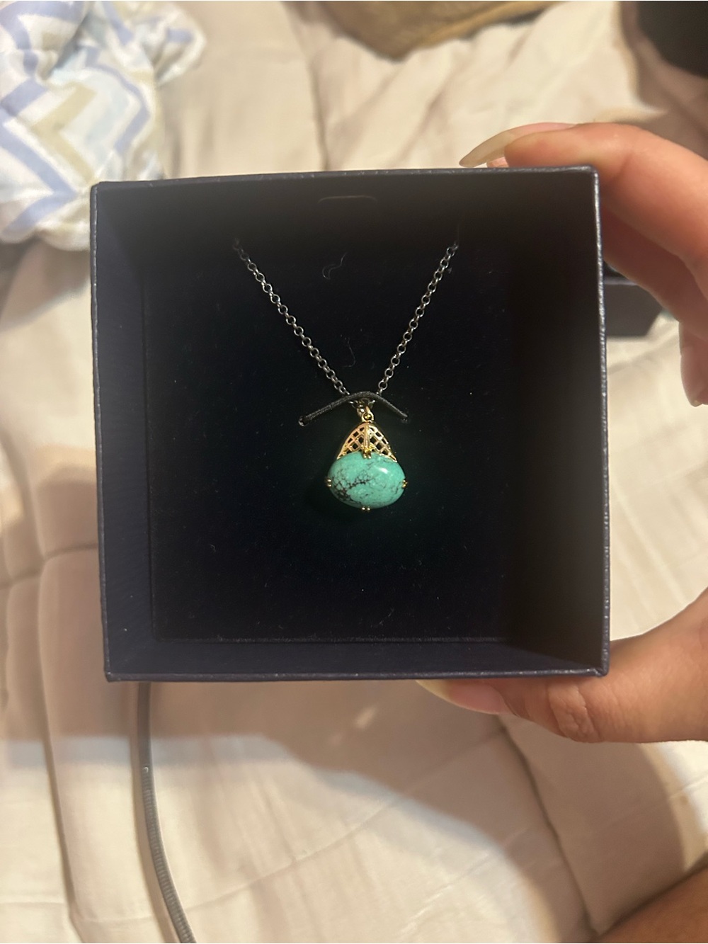 Stauer s295 gold necklace